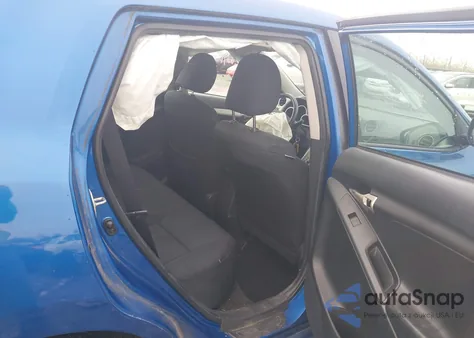 2010 Toyota Matrix z USA, uszkodzony, nr VIN 2T1KU4EE1AC194215